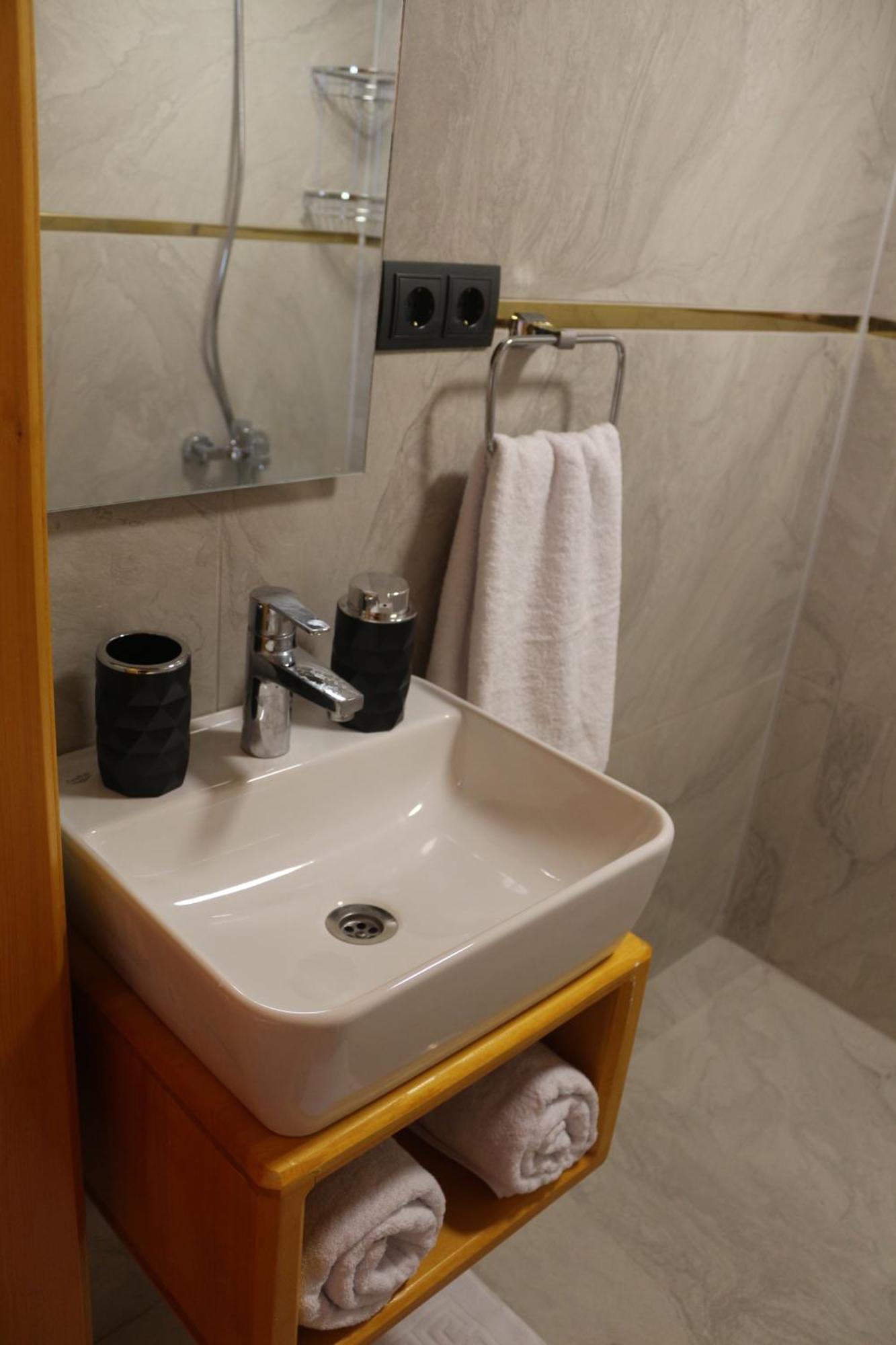 Moj Dom Kuecuekkoey Hotel Luaran gambar
